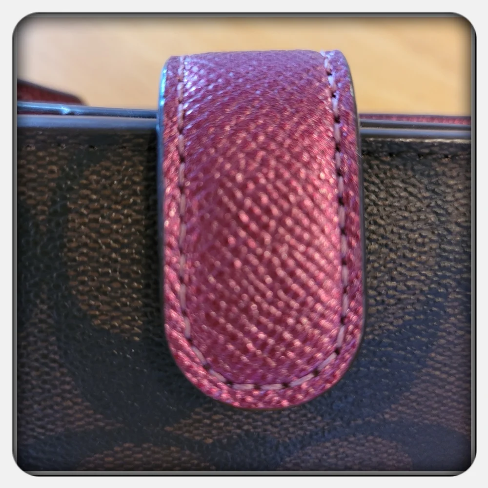 EUC Coach Brown Metallic Berry Medium Corner Zip Wallet